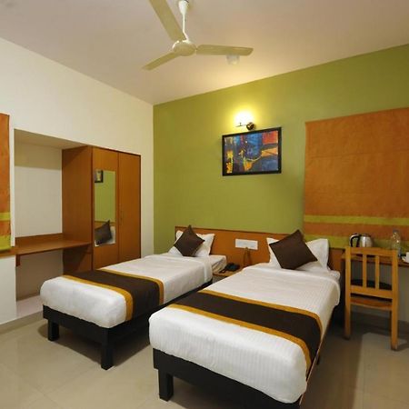 Airport Bliss Boutique Hotel Yelahanka Extérieur photo